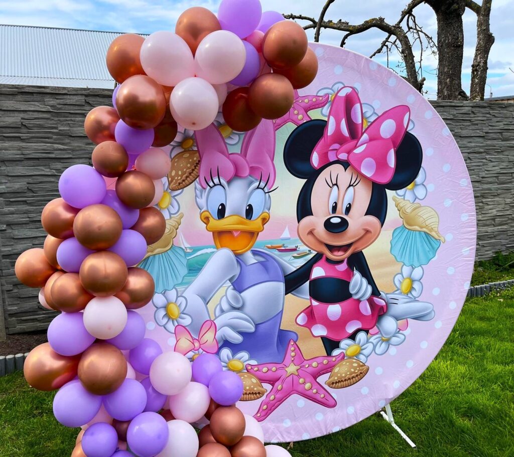 Balionų arkos ir fotosienelių nuoma Šiauliuose