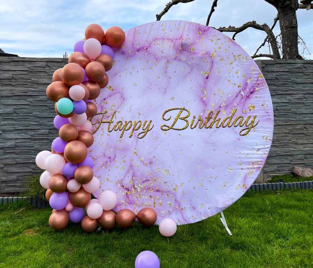 Balionų arkos ir fotosienelių nuoma Šiauliuose