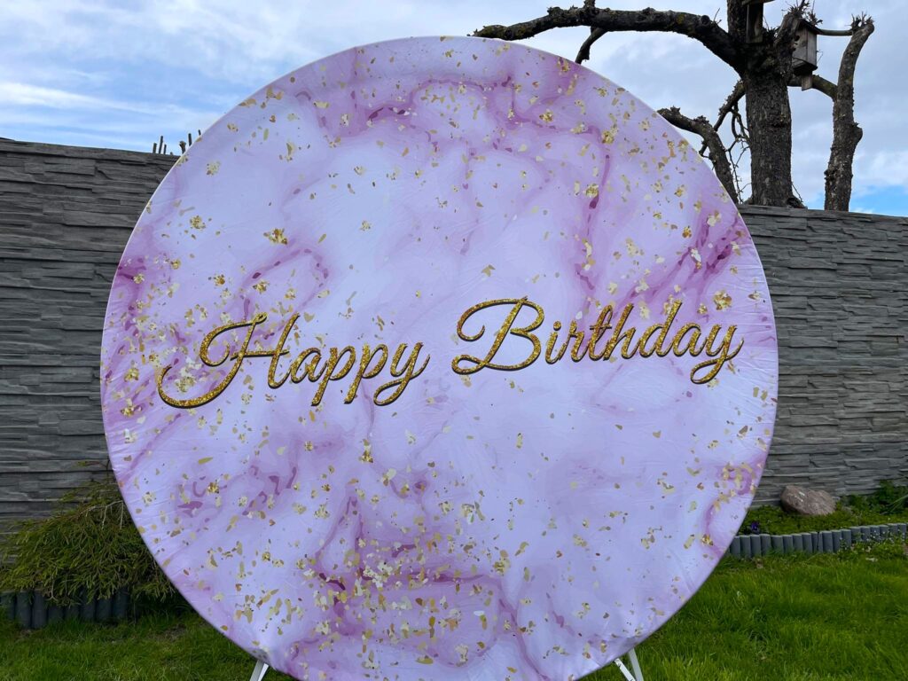 Balionų arkos ir fotosienelių nuoma Šiauliuose